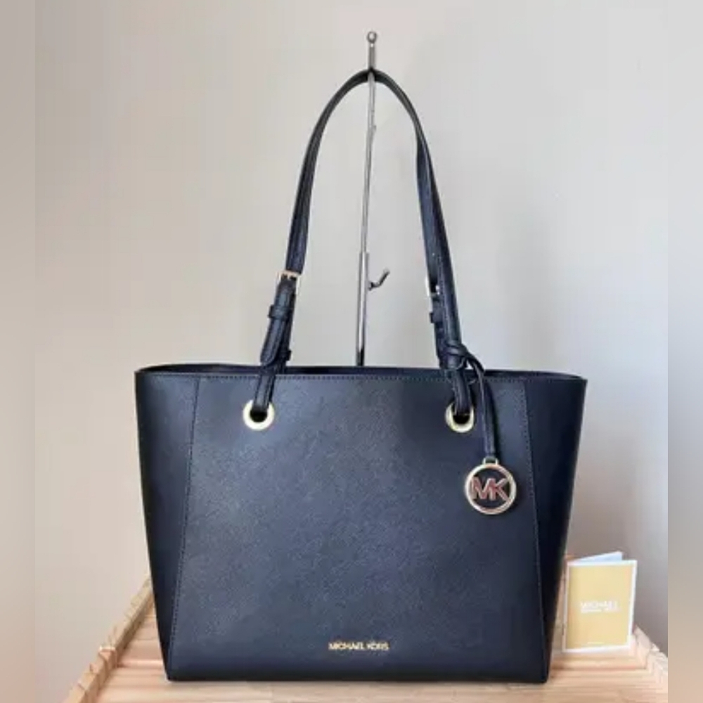 MICHAEL KORS | Jet Set Travel Tote Color | Navy Blue - Picture 9 of 13